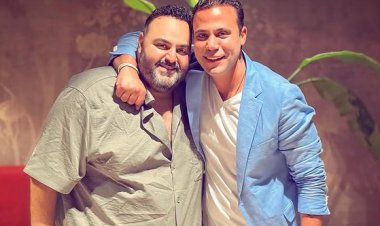 محمد إمام يشيد بشيكو بعد نجاح «صقر وكناريا»: من أكتر الممثلين اللي بيضحكوني