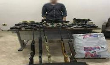 القبض على عامل لاتجاره في الأسلحة النارية بالمنيا