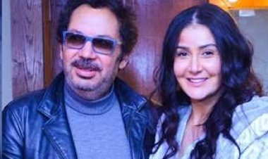 كمال أبو رية: ضربت غادة عبد الرازق بالقلم في «سوق العصر» وكان حقيقي