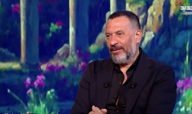 ماجد المصري ينفعل على مقدم «الفصول الأربعة».. ويرمي «آي باد» البرنامج على الأرض