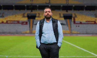 استقالة مفاجئة تهز الزمالك.. إيهاب الكومي يكشف موقف جون إدوارد