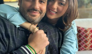 أنس نصري شقيق المطربة أصالة  والذى يعيش فى مصر  التقى مع  ابنته أصالة  فى سوريا بعد غياب 15 سنة