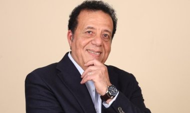 عاطف عبداللطيف رئيسًا للجنة تحكيم الجائزة الخضراء بمهرجان الغردقة لسينما الشباب