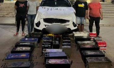 ضبط 5 لصوص سرقوا مواطن وسيارة بالمطرية والشروق