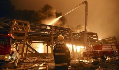 خسائر بشرية كبيرة.. حريق مدمر في مبنى سكني بمدينة نانجينج الصينية