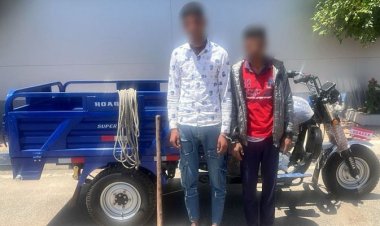 ضبط شخصين تعديا على آخر وسحباه بمركبة "تروسيكل" في الدقهلية