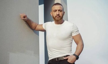 خالد الغندور يوجه رسالة دعم لأحمد السقا بعد نجاته من حادث سير