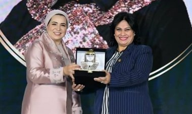 سلوى عثمان: تكريمي من السيدة انتصار السيسي في اليوم العالمي للمرأة لحظة فخر لا تُنسى