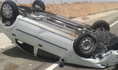 مصرع 4 أشخاص من أسرة واحدة في حادث انقلاب سيارة ملاكي بالصف 