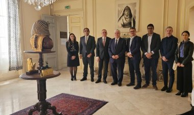 وزير التعليم العالي يبحث تعزيز التعاون مع عدد من رؤساء الجامعات الفرنسية