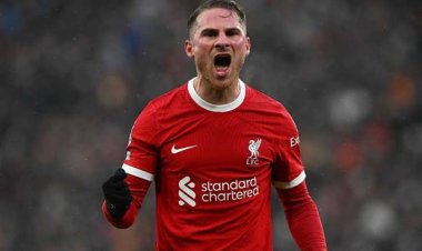 ليفربول يستعيد صدارة البريميرليج بفوز صعب على شيفيلد