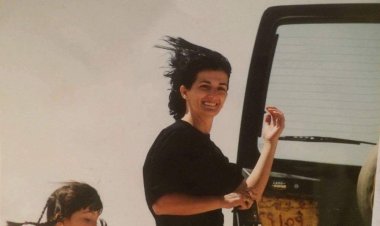 تارا عماد تُحيي الذكرى الثانية لرحيل والدتها بكلمات مؤثرة: "وحشتيني يا مامتي"