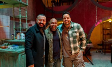 أنا حظي حلو بيكو.. مصطفى غريب يحتفي بـ دياب وإسلام خيري