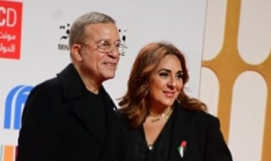 بعد ظهورهما معًا... هل عاد شريف منير إلى طليقته