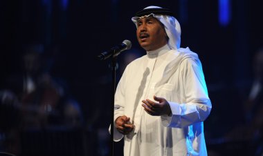 بسبب وعكة صحية.. إلغاء حفل محمد عبده في البحرين