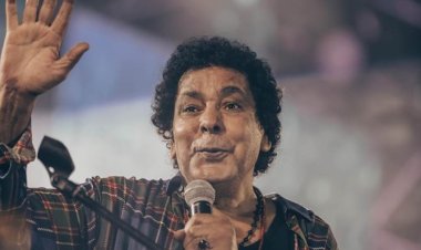  نقيب الموسيقيين مصطفى كامل يطمئن جمهور الكينج محمد منير: حالته مستقرة
