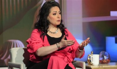 محامي هند عاكف يطالب بـ 500 ألف جنيه تعويضًا من المنتجة ليلى الشبح لاتهامها بسب وقذف موكلته