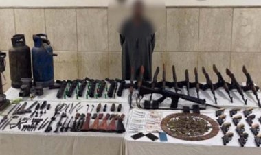 سقوط «عنصر إجرامي» يدير  ورشة لتصنيع الأسلحة النارية في أسيوط