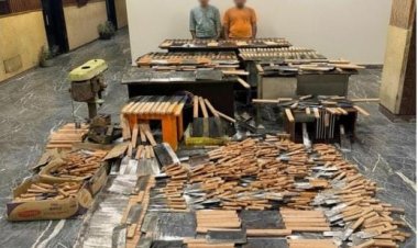 ضبط شخصين بالجيزة لإدارتهما ورشة لتصنيع الأسلحة البيضاء بدون ترخيص