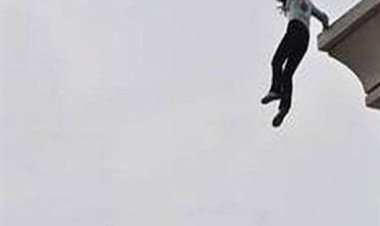 فتاة  تتخلص من حياتها بالقفز من الطابق السابع لرفض شقيقها زواجها من خطيبها ببولاق الدكرور 