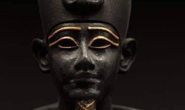 المتهم ادعى اختفاءه.. ماذا قال أمر إحالة المتهمين بسرقة تمثال أوزوريس بالمتحف المصري؟