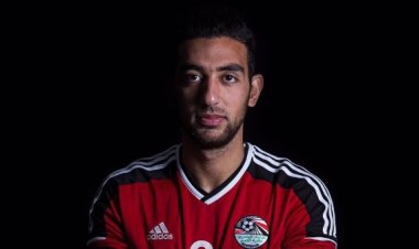 مفاجأة في تجديد عقد كوكا مع الأهلي