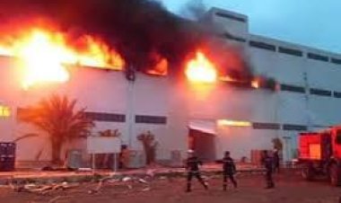 وفاة  7 عمال  فى حريق هائل داخل مصنع شمع بشبرا الخيمة