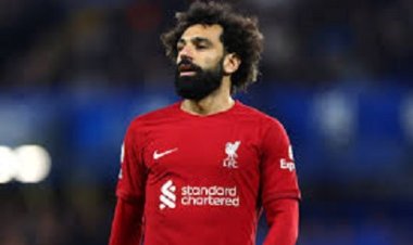 بقياد صلاح في الهجوم.. تشكيل مبارة الريدز مع اليونايتد