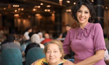 نورهان توجه رسالة مؤثرة لوالدتها الراحلة وتطلب لها الدعاء