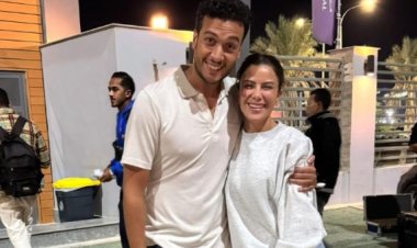 أحمد عبد الوهاب ينهي تصوير "ورد على فل وياسمين" مع صبا مبارك