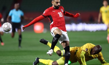 منتخب مصر يتأخر بهدف أمام زيمبابوي في شوط الفرص الضائعة