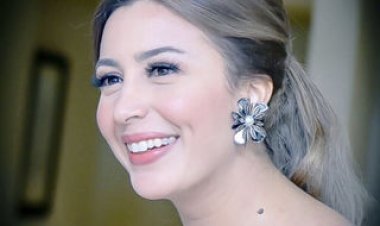 بساطة وعفوية.. تفاعل واسع مع جنات بعد تجربة خبز العيش البلدي خلال العيد