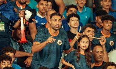 "كبير فرنسا".. وصلة هزار بين أحمد فهمي وباريس سان جيرمان بسبب "ابن النادي"