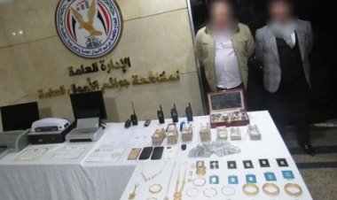 «استولوا على 3 ملايين جنيه».. سقوط عصابة انتحلت صفة موظفين بالدولة 