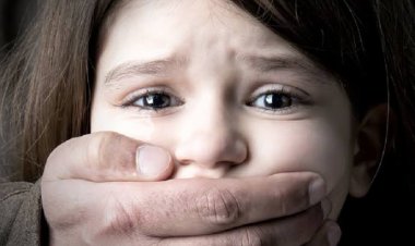 مشاجرة أمهات.. أمن القاهرة يكشف حقيقة فيديو خطف طفلة من أمام مدرسة بمدينة بدر 