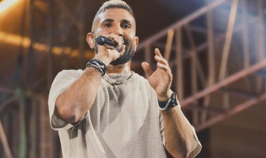 بالصور| أحمد سعد يتألق بحفل جماهيري ضخم في العراق