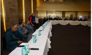 الأهلي بالزي الأسود أمام شباب بلوزداد الجزائري