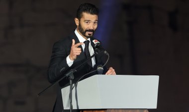 خالد النبوي عقب تكريمه بمهرجان الأقصر للسينما: هذه لحظة من لحظات الشكر والاعتراف بالجميل