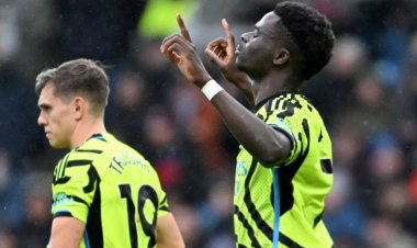 آرسنال يقسو على برايتون بثلاثية ويستعيد صدارة الدوري الإنجليزي