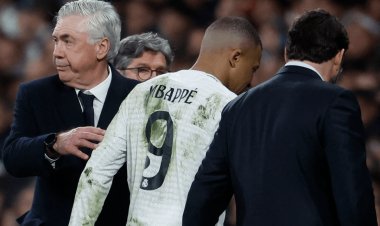 أنشيلوتي يعلن موقف مبابي من الكلاسيكو