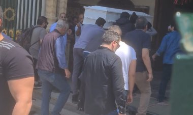 تشييع جنازة المخرج عصام الشماع بحضور عدد قليل من الفنانين