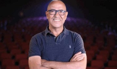 أشرف عبد الباقي يعلق على تواجد تمثال رمسيس داخل المتحف المصري الكبير