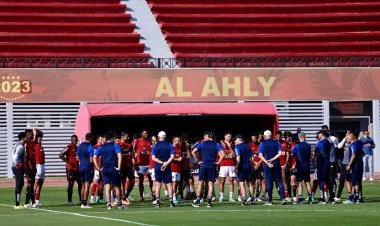 بعد إلغاء القمة.. «تراي ماتش» للاعبي الأهلي وعمر كمال يواصل التأهيل