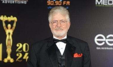 محمود قابيل يدافع عن محمد سامي: مخرج محترم مش ديكتاتور