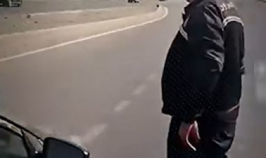 الداخلية تكشف ملابسات فيديو ادعاء غلق رجل مرور للطريق وتسبب في حادث بالقاهرة
