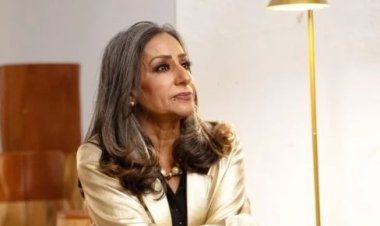 بعد سنوات من البحث عنها... والدة أنس بوخش تنعي معلمتها المصرية