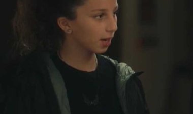 ابنة أسما شريف منير تخطف الأنظار في مسلسل كتالوج