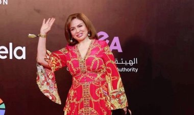 إلهام شاهين تشيد بالفيلم"7 dogs": مجهود عظيم