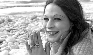 من حفلات الرؤساء إلى غرفة العمليات.. محطات في حياة أيقونة الستينيات سهير زكي