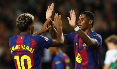 برشلونة يعود إلى سكة الانتصارات بثلاثية في شباك إلتشي